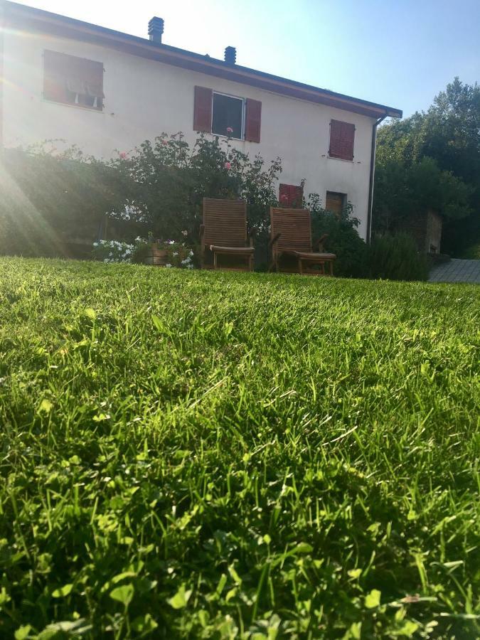 Agriturismo La Ferriera Pignone Eksteriør billede