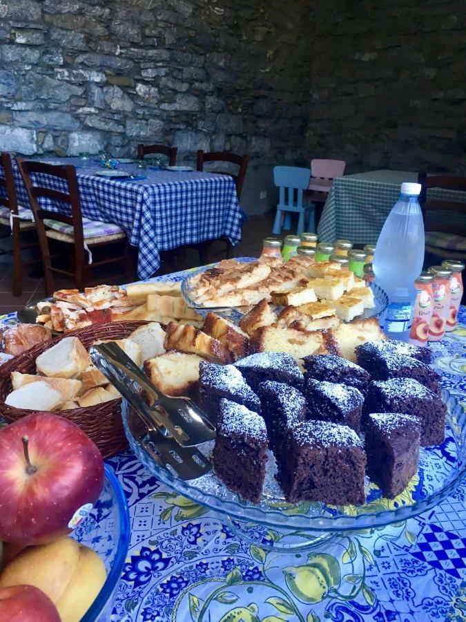 Agriturismo La Ferriera Pignone Eksteriør billede